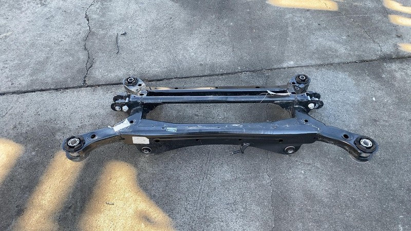 ⭕ 2017-2024 Chrysler Pacifica Rear Undercarriage Subframe Crossmember Cradle FWD
