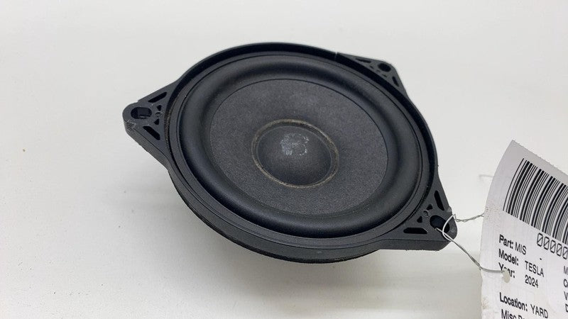107974200C 2024-2025 Tesla Cybertruck Front Left or Right Dash Instrument Panel Speaker OEM
