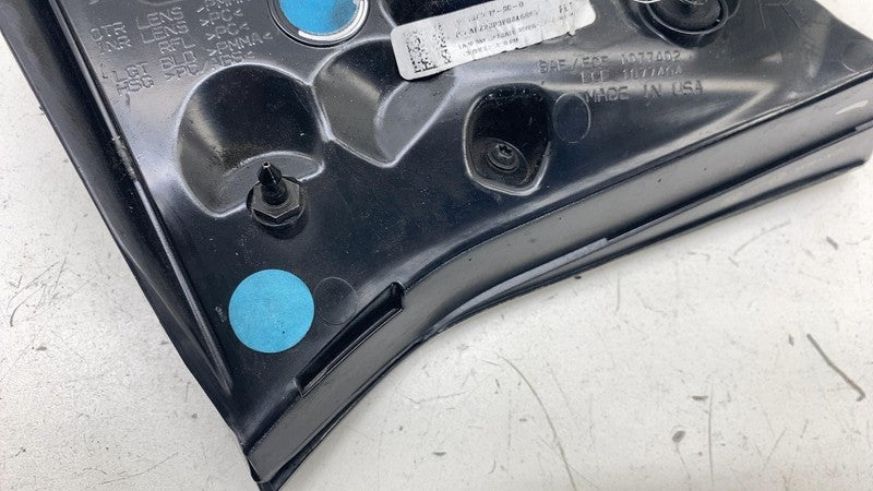 ⭕ 2017-2023 Model 3 Rear Right Inner Taillight LED Tail Lamp 3-Pin 107