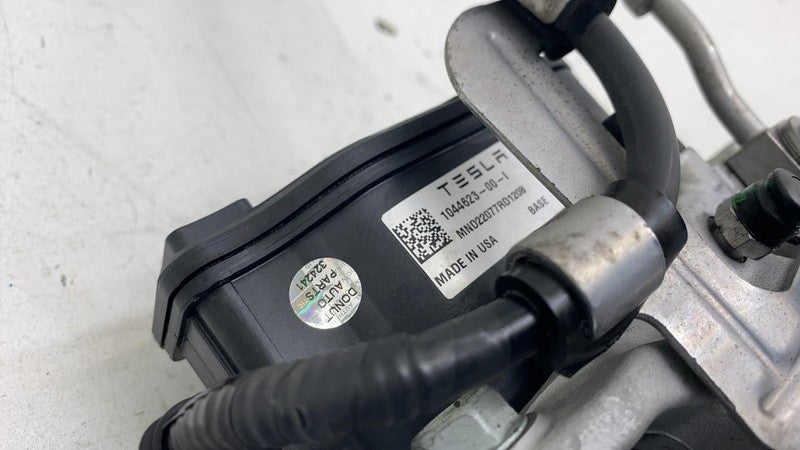 ⭕ 17-25 Tesla Model 3 M3 Rear Left Caliper w/ Brake Hose Line BASE 104