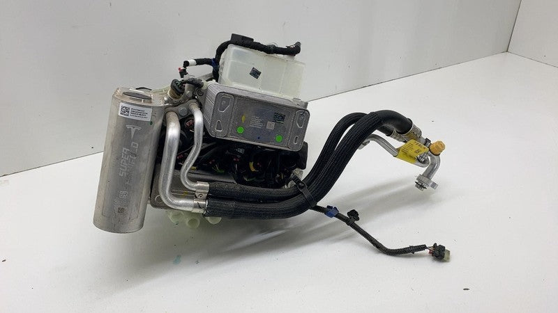 152300700F 2021-2023 Tesla Model 3 Supermanifold Refrigerant Chiller w/ Coolant Reservoir