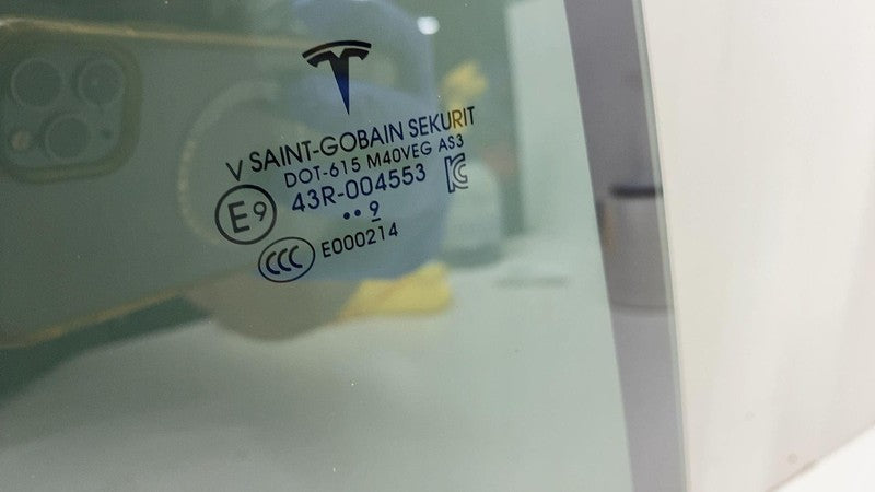 E9 43R-004553 ⭕ 2016-2020 Tesla Model X Rear Passenger Side Door Window Glass Right Assembly