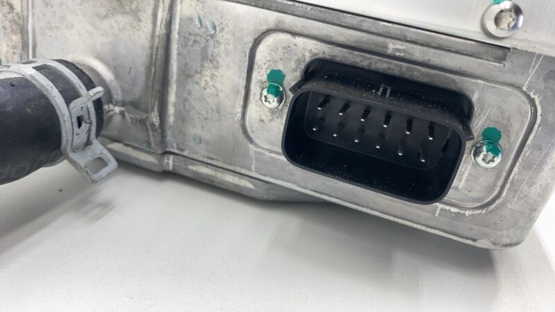 1014963 00 J 2012-2015 Tesla Model S MS Onboard Charger Module Charging Unit Gen 2 Assembly