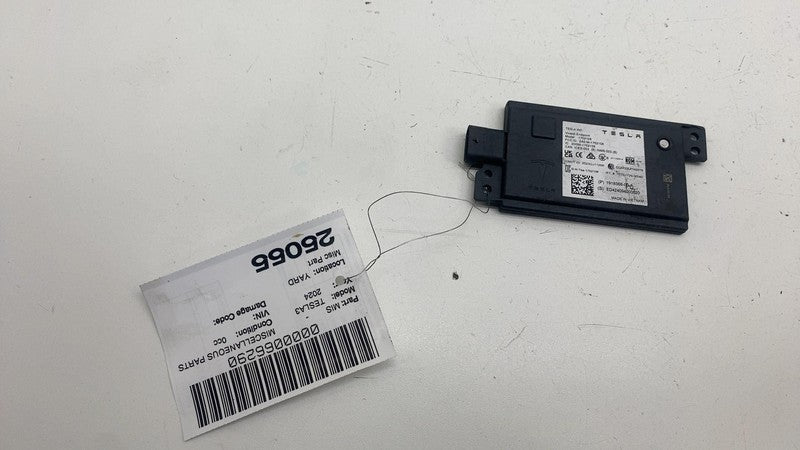 191836800A ⭕ 24-25 Model 3 Bluetooth Low Energy End Point Wheel Liner Module 1918368-00-A