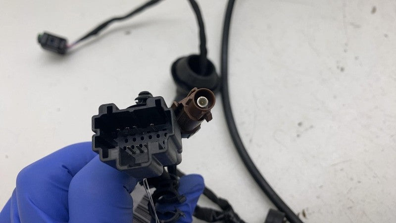 PT00513497 B ⭕ 2025 Rivian R1S Rear Tailgate Liftgate Bezel Wiring Harness Cable PT00513497-B