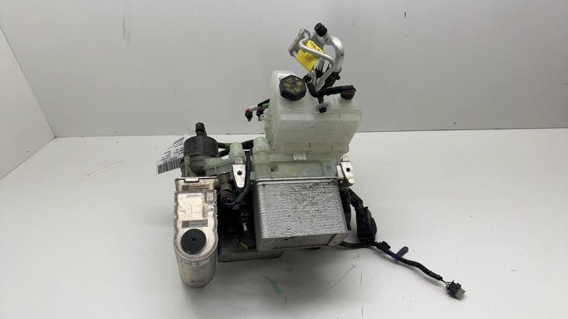 152300200B 21-24 Model 3 Supermanifold Refrigerant Chiller + Coolant Reservoir 1523002-00-B