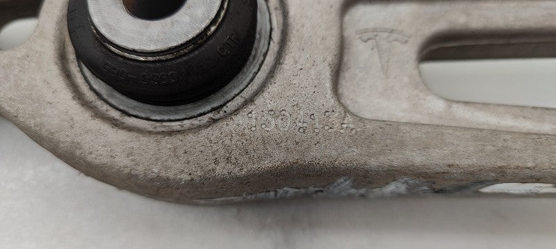 104895100A ⭕12-15 Tesla Model S Front Left or Right Lower Control Arm Rearward 1048951-00-A