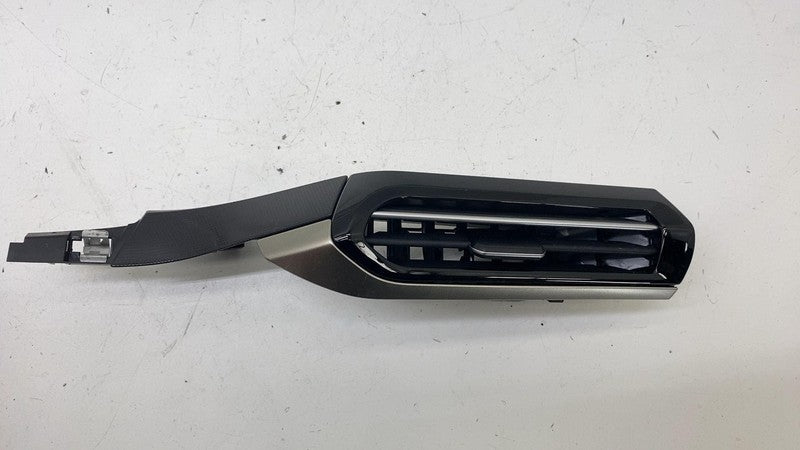 11K 947 095 A ⭕ 2021-2023 ID.4 Front Right Dash Center Bezel Trim Cover & Air Vent 11K947095A