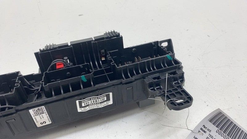 1034405-00-F ⭕16-20 Model S Front Trunk Frunk Engine Bay Under Hood Fuse Box 12V 1034405-00-F