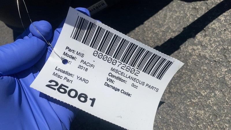 52030373AD ⭕ 2017-2025 Chrysler Pacifica Fuel Gas Tank Storage Reservoir Bottle 52030373AD