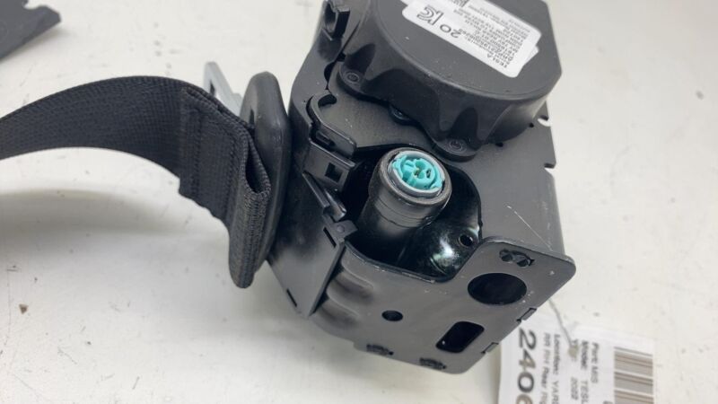 161650001C 2020-2023 Tesla Model Y MY Rear Left or Right 2nd Row Seat Belt & Retractor Assy