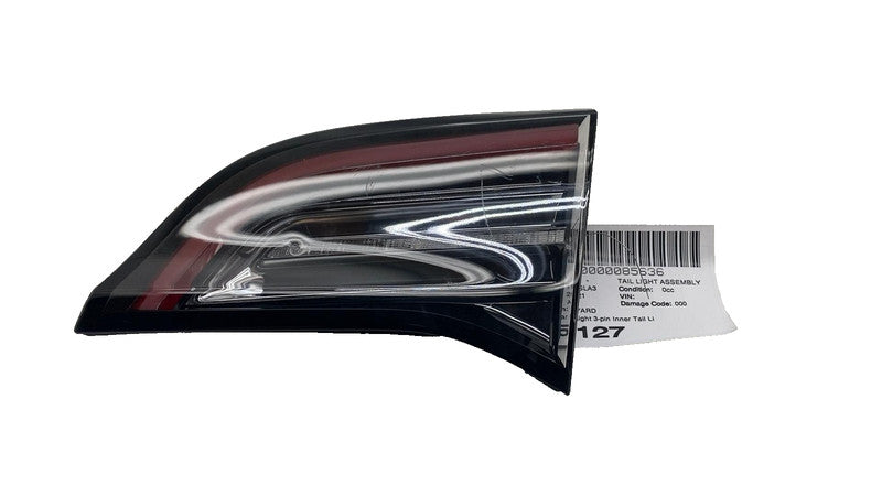 ⭕ 2017-2023 Model 3 Rear Right Inner Taillight LED Tail Lamp 3-Pin 107