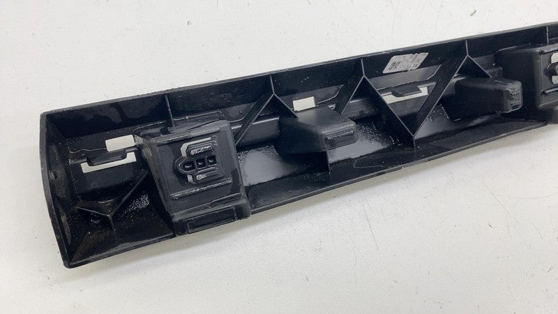 32216384 ⭕ 2021-2023 Polestar 2 Rear Left Skirt Rocker Molding Panel Bracket LH 32216384