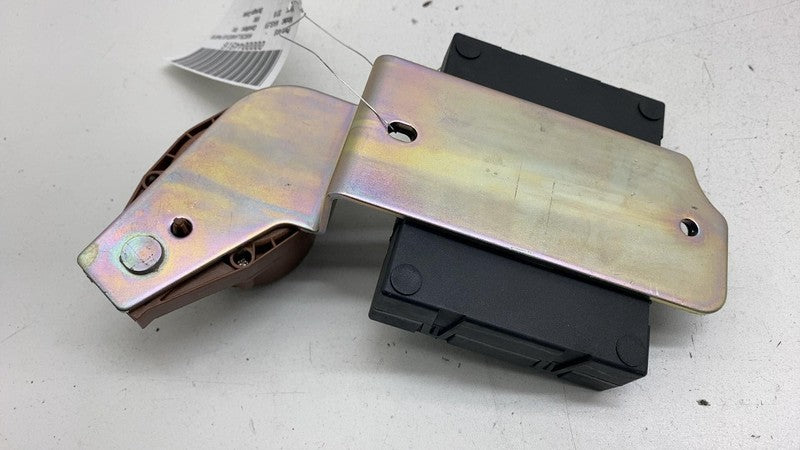 670104525 ⭕2017-2020 Maserati Levante Liftgate Power Control Module & Alarm Horn 670104525