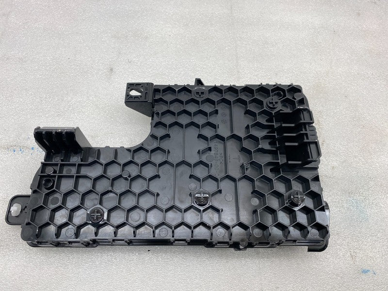 ⭕20-24 Tesla Model Y Right Low Voltage Controller Electronic Module 14