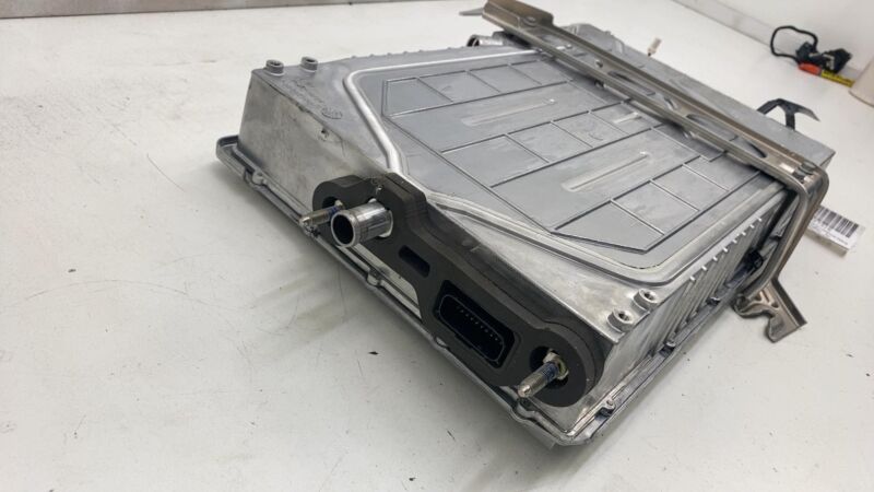 103564702C 2016-2020 Tesla Model X MX High Voltage DC-DC Inverter Converter Module Assembly