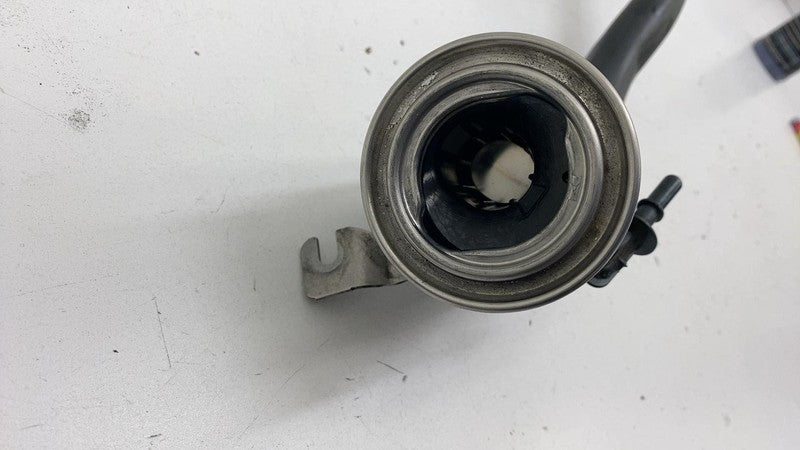 9 801 173 ⭕ 11-16 Mini Cooper Countryman S Gas Fuel Tank Filler Neck Plastic Pipe 9801173