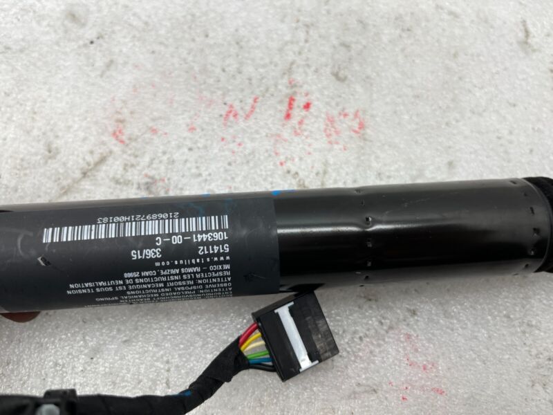 1063441 00 C ⭕16-22 Model X Rear Left/Right Secondary Falcon Door Lift Gas Strut 1063441-00-C