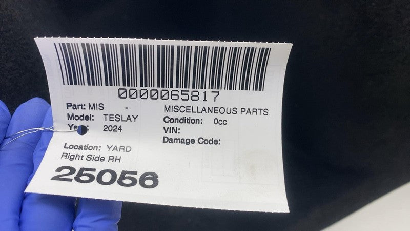 1670642 01 C ⭕ 23-24 Model Y MY Rear Trunk Right Side Trim End Item Finisher RH 1670642-01-C