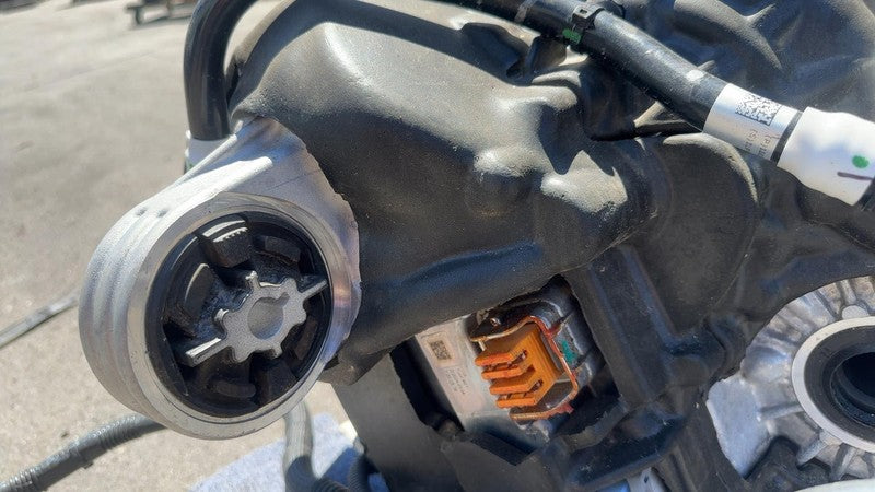 ⭕ 2024-2025 Tesla Cybertruck Front Electric Drive Unit Dual Motor 1930