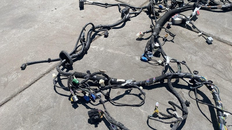 ⭕2021-2023 Ford Mustang Mach-E Cabin Floor Wiring Harness Cable Wire P