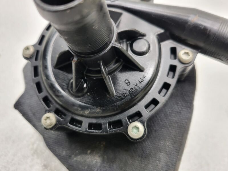 106747300H 2012-2020 Tesla Model S Battery Auxiliary Water Coolant Pump Foam Isolated Assy
