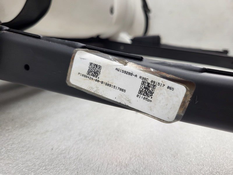 1090424-00-B ⭕ 2016-2020 Tesla Model X Rear 3rd Row Seat Upper Left & Right Cushion White OEM