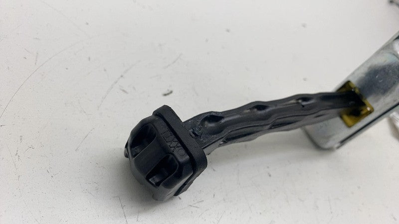 85626940 ⭕ 19-25 Chevrolet Silverado 1500 Rear Left or Right Door Check Stopper 85626940
