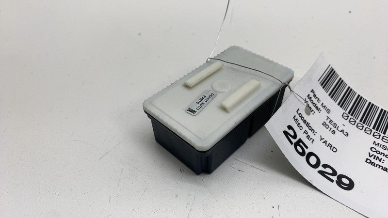 ⭕17-23 Model 3 Tire Pressure Monitoring Module Sensor TPMS Receiver 11