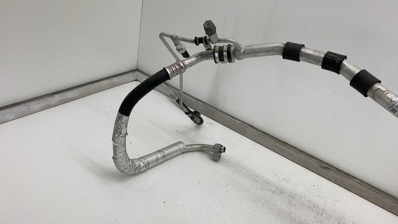 68533022AB 17-22 Chrysler Pacifica Voyager AC Suction Pipe Hose & Discharge Line 68533022AB
