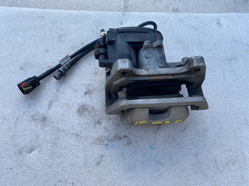 104469-00-A ⭕ 2017-2023 Tesla Model 3 Rear Side Caliper w/ Brake Line Hose Right 104469-00-A