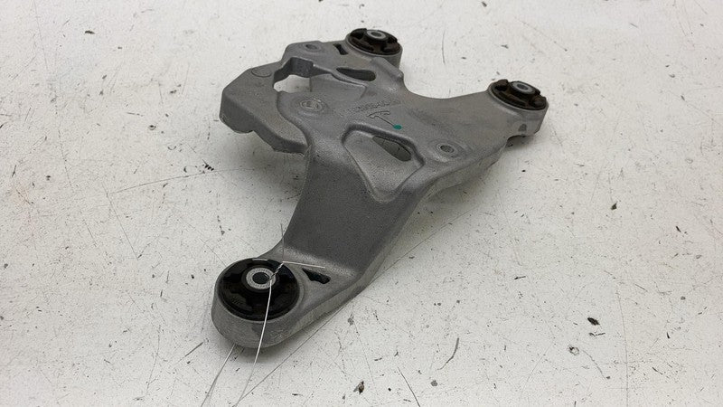 ⭕ 17-23 Model 3 HVAC A/C Air Compressor Body Bracket Mount Support 112