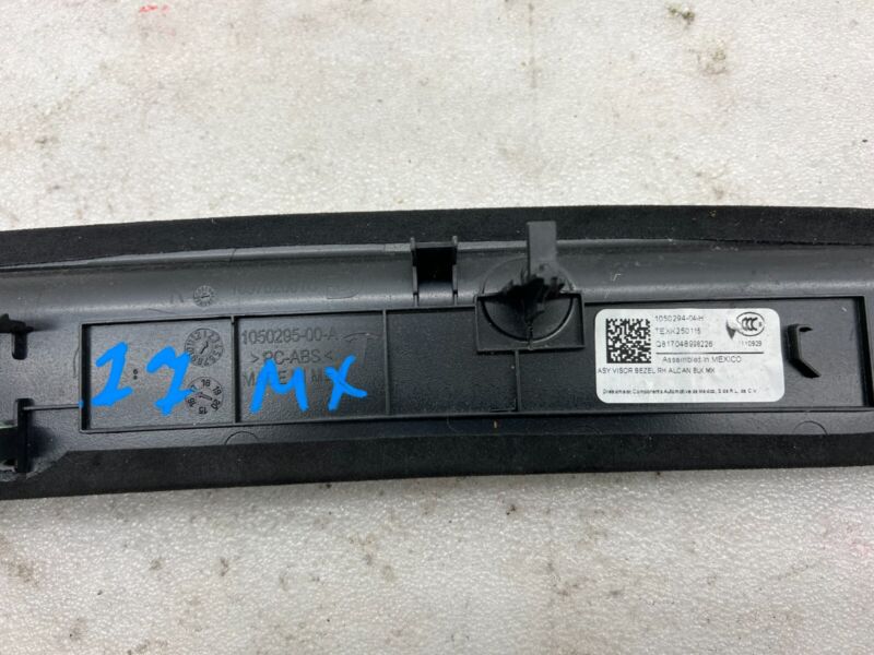 1050294 04 H ⭕ 2016-2022 Tesla Model X Passenger Side Sunvisor Trim Bezel Right 1050294-04-H