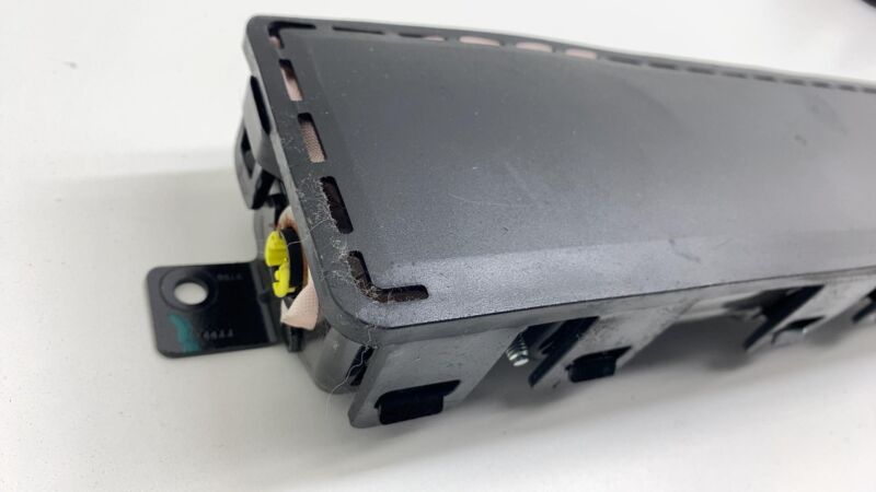 100526000F 2012-2015 Tesla Model S Front Passenger Side Lower Knee Airbag Right RH Assembly