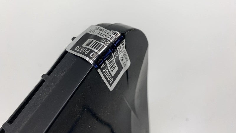 1071881-01-A 16-20 Tesla Model S Front Right Exterior Door Handle Outer RH Black 1071881-01-A