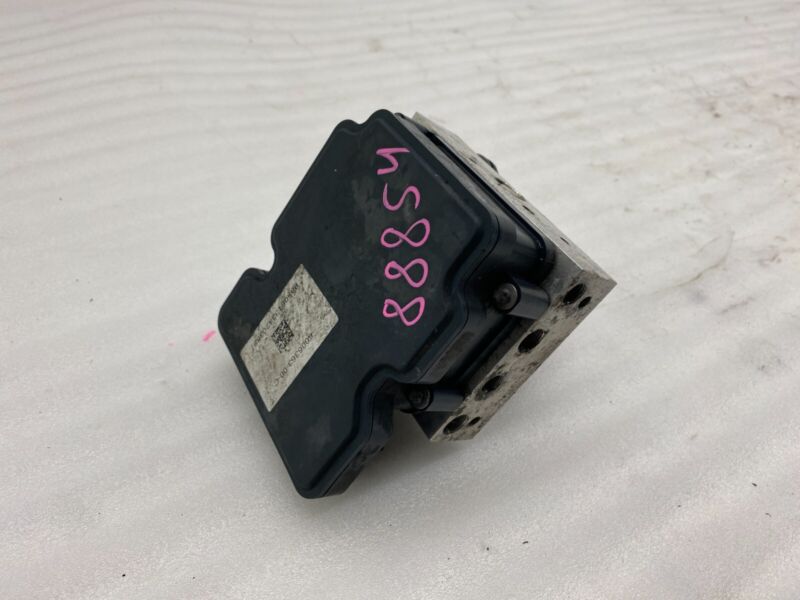 2012-2015 Tesla Model S Hydraulic Control ABS Anti-Lock Brake System Pump Module