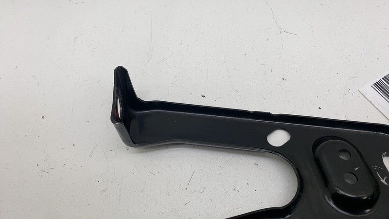 PT00034440 ⭕22-23 Rivian R1T Front Driver Side Bumper Mount Support Bracket Left PT00034440