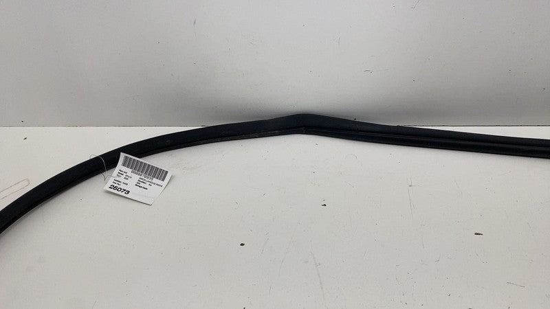 68291607 ⭕ 2019-2025 Ram 1500 Front Right Door Body Weatherstrip Rubber Seal OEM 68291607