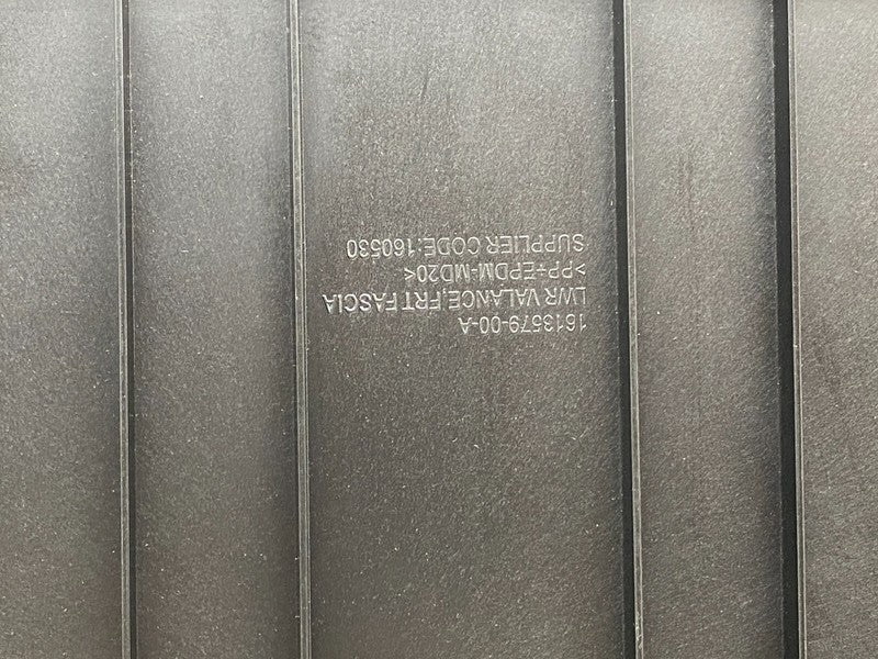 1613579 00 A ⭕2020-2022 Model Y MY Front Bumper Mold Lower Valance Molding Cover 1613579-00-A