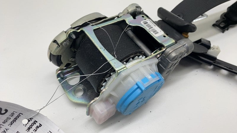 2016-2020 Tesla Model X Front Driver Side 1st Row Seat Belt & Retracto