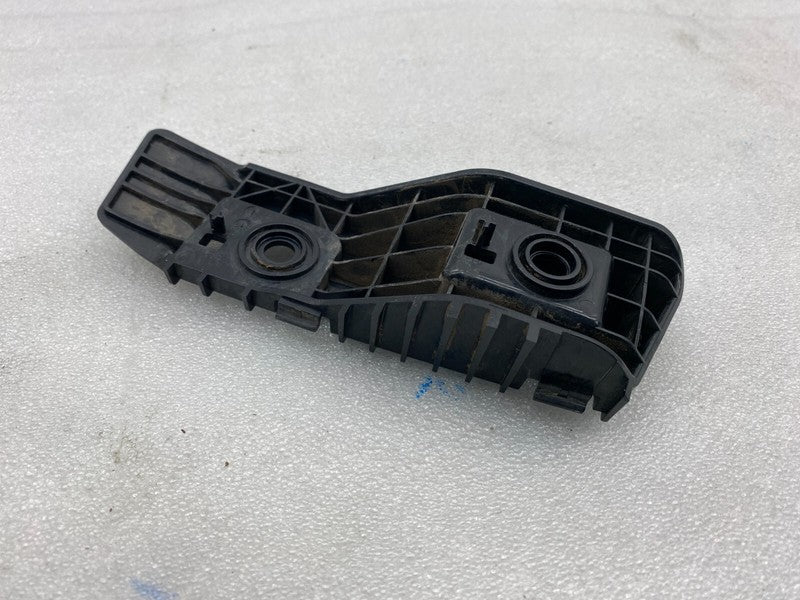 1083992 00 D ⭕ 17-23 Tesla Model 3 Rear Left Taillight Tail Lamp Mount Bracket 1083992-00-D