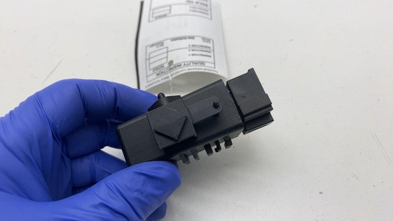 3F0.959.772 ⭕ 2024 Porsche Cayenne Seat Heat Heated Computer Control Module Unit 3F0959772