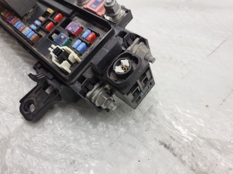 103440500E ⭕16-20 Model S Front Trunk Frunk Engine Bay Under Hood Fuse Box 12V 1034405-00-E