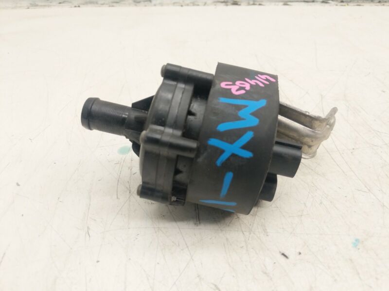 Does Not Apply 2016-2020 Tesla Model X MX Cooling System Auxiliary Coolant Water Pump Assembly