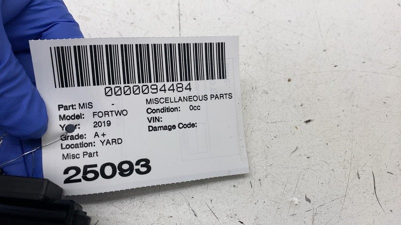 ⭕ 2019 Smart EQ Fortwo Front Center Console w/ Cup Holder & Arm Rest A