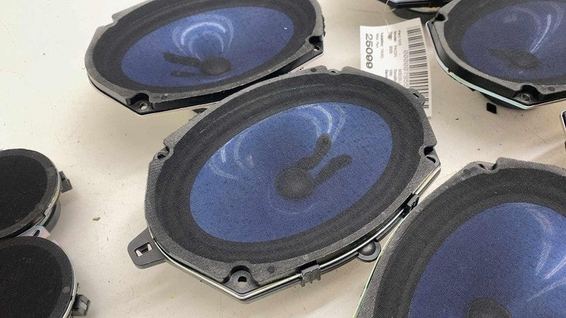 ⭕ 2017-2025 Chrysler Pacifica Front & Rear Left & Right Door Speaker 0