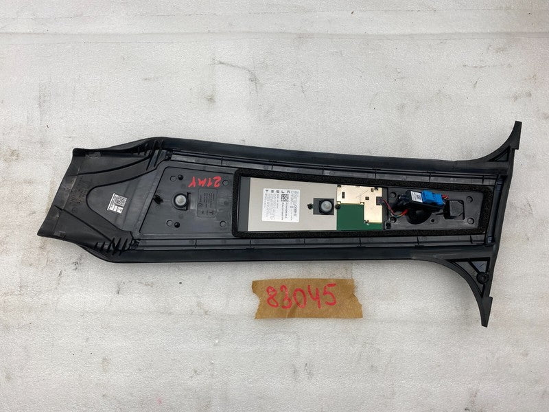 150688590F ⭕ 20-23 Model Y Left Exterior B-Pillar Applique Trim w/ Camera LH 1506885-90-F
