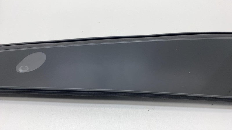 108390200B 2016-2020 Tesla Model X MX Right B-Pillar Applique Trim Molding w/ Camera & Seal