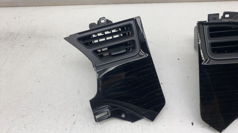 104596912C ⭕12-20 Tesla Model S SET of Front Center Dash Air Vent Grillle Trim 1045969-12-C