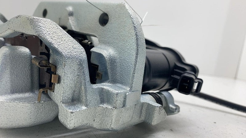 ⭕ 2023-2024 Toyota Prius Rear Driver Side Caliper w/ Brake Hose Line Left FWD